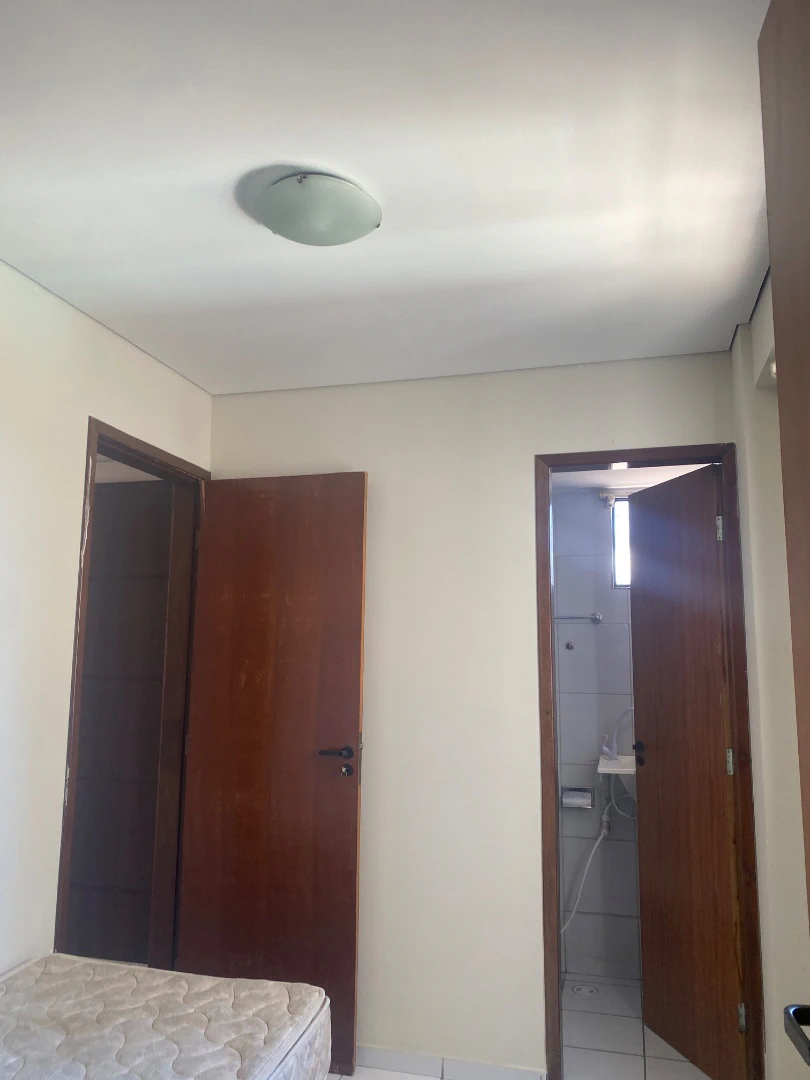 3-bedroom apartment with a separate kitchen — photo 15