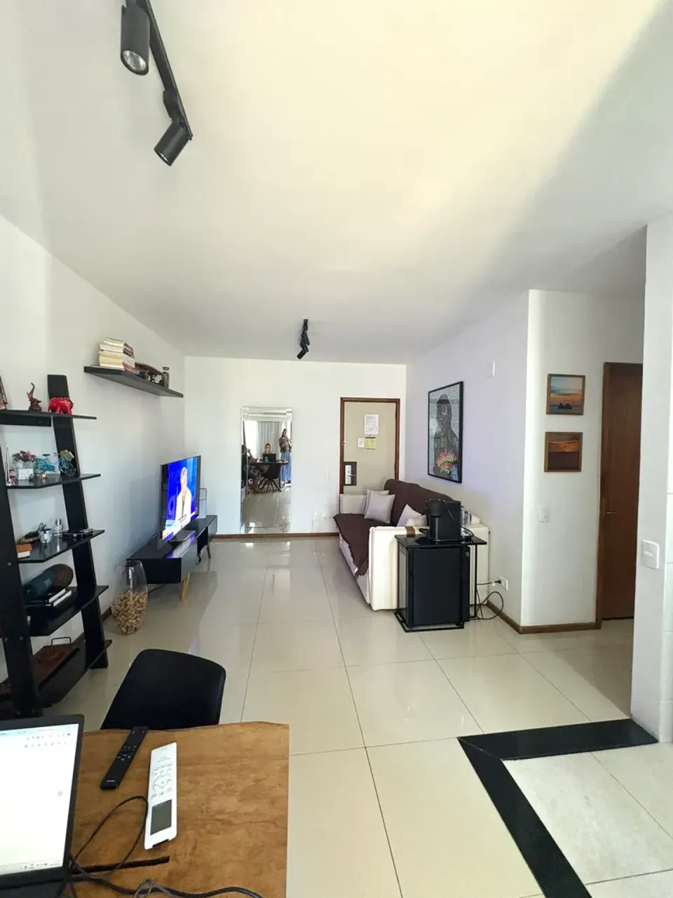 Furnished 1-bedroom apartment with city and water view — photo 15