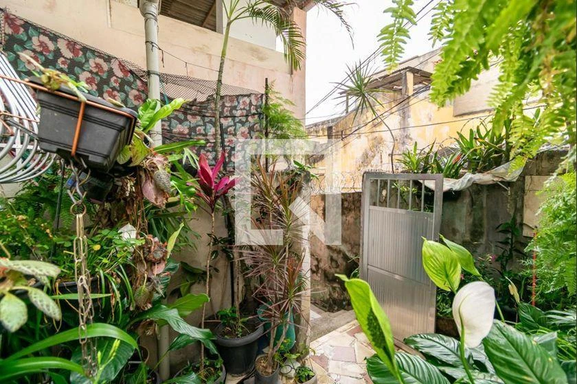 Дом с 5 спальнями и закрытой кухней 558 м² — photo 50