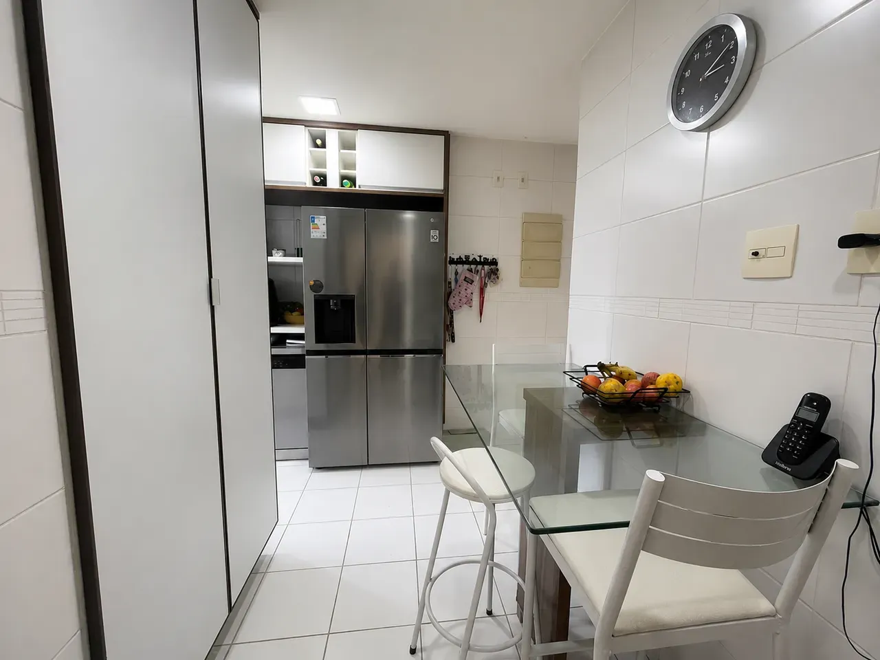 4-bedroom apartment with a dishwasher — photo 2
