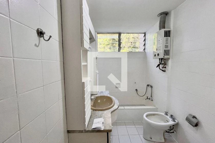 Apartamento de 2 quartos com cozinha fechada — photo 45