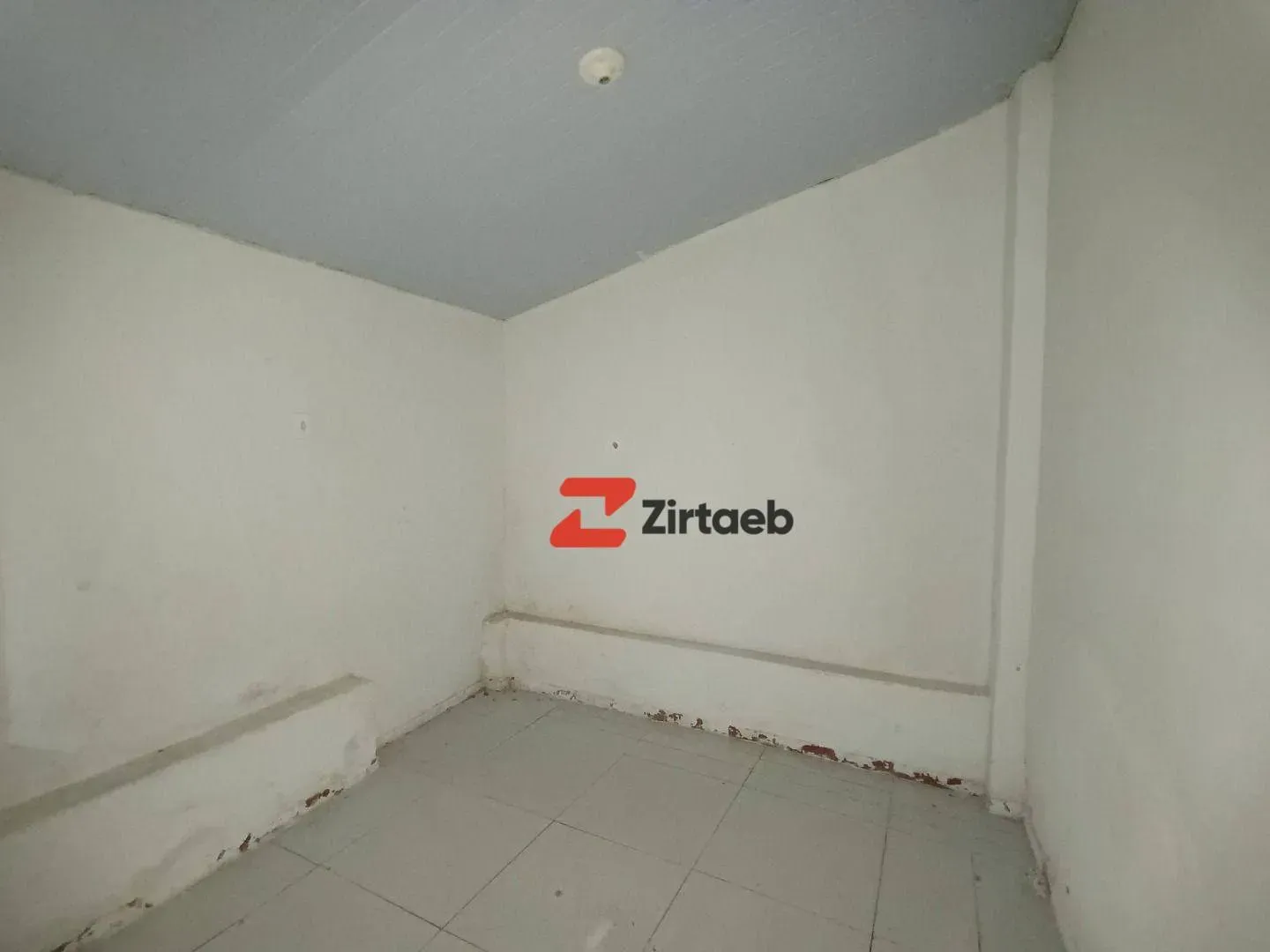 House with 3 bedrooms and 200 m² of tiled floors — photo 16