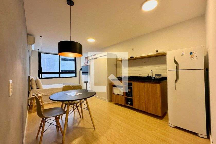 1-bedroom apartment with open-plan kitchen and 31 m² — photo 16