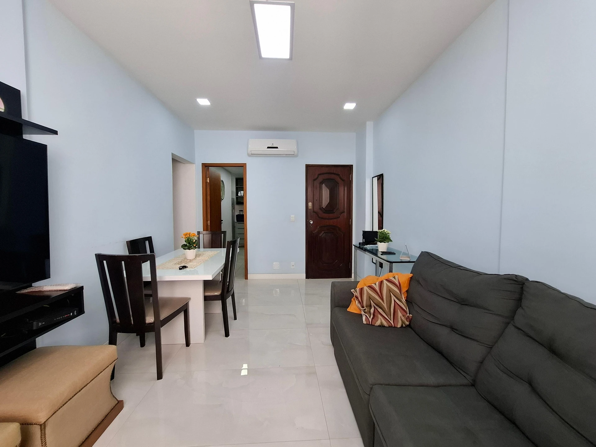 2-bedroom apartment with a home office — photo 17