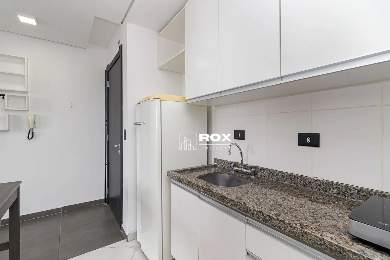 Furnished studio with 1 bedroom, balcony and BBQ — photo 11