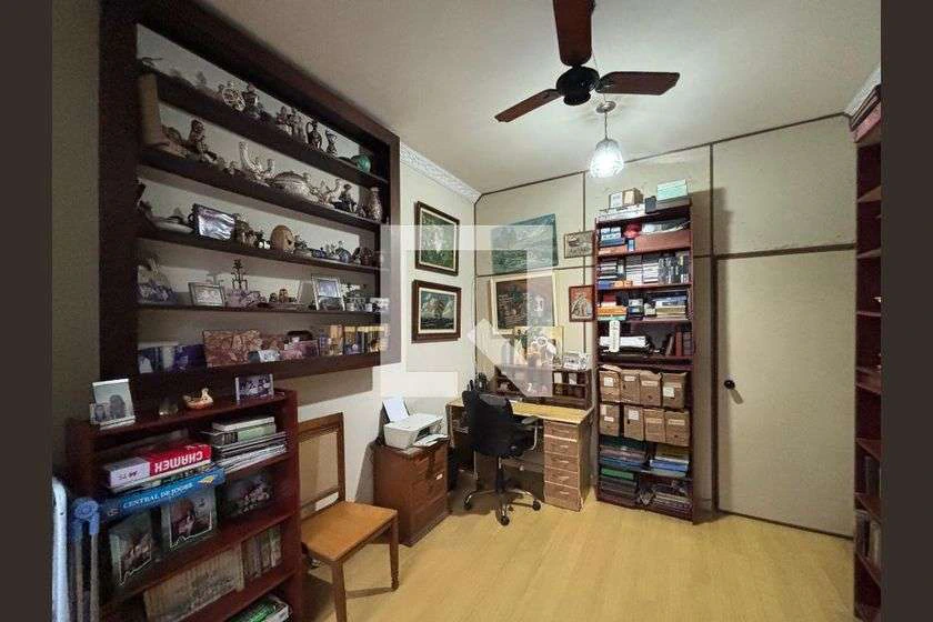 130 m² furnished apartment with 4 bedrooms and 2 baths — photo 4