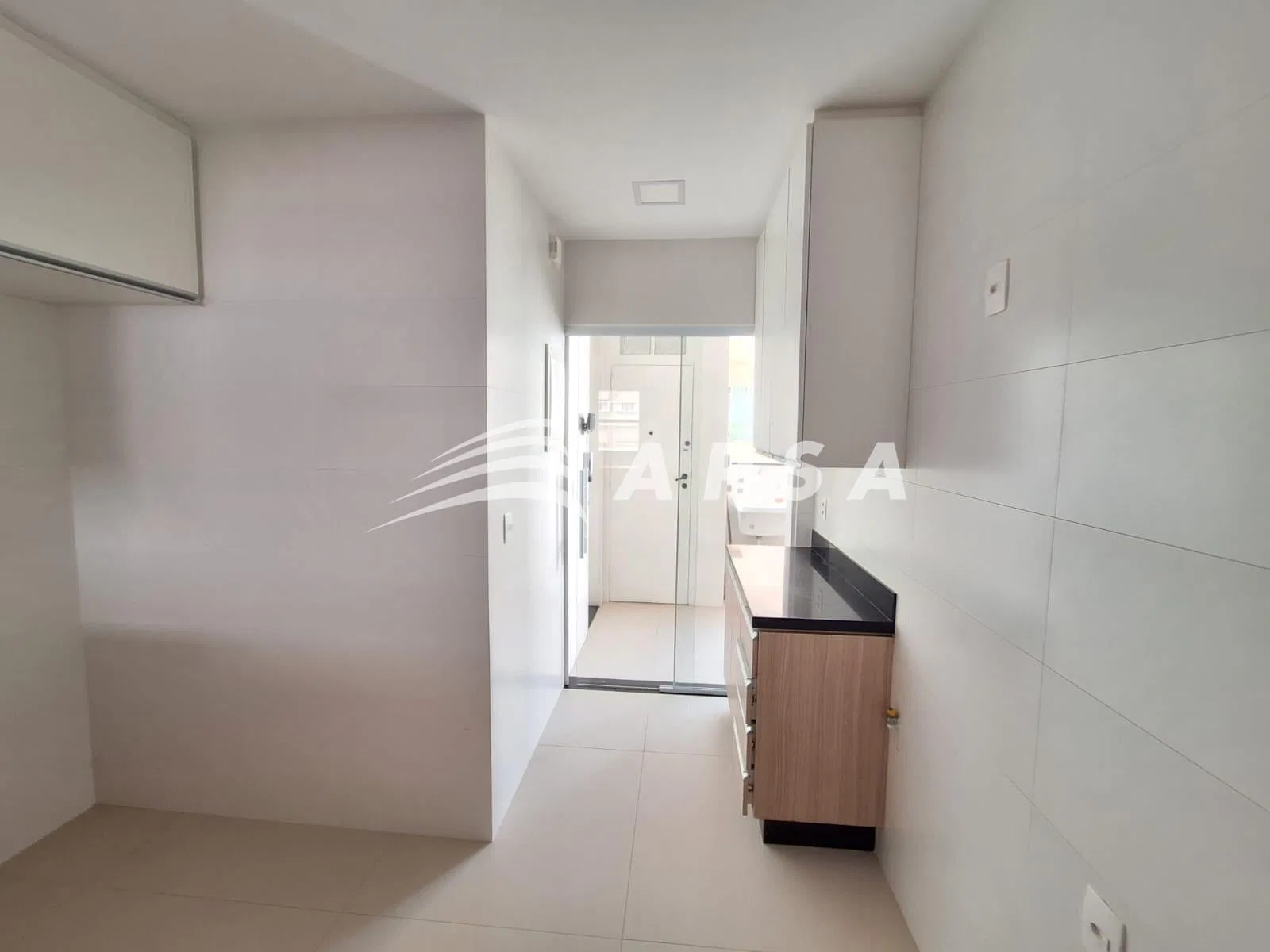 100 m² apartment with 3 bedrooms and an en-suite — photo 12