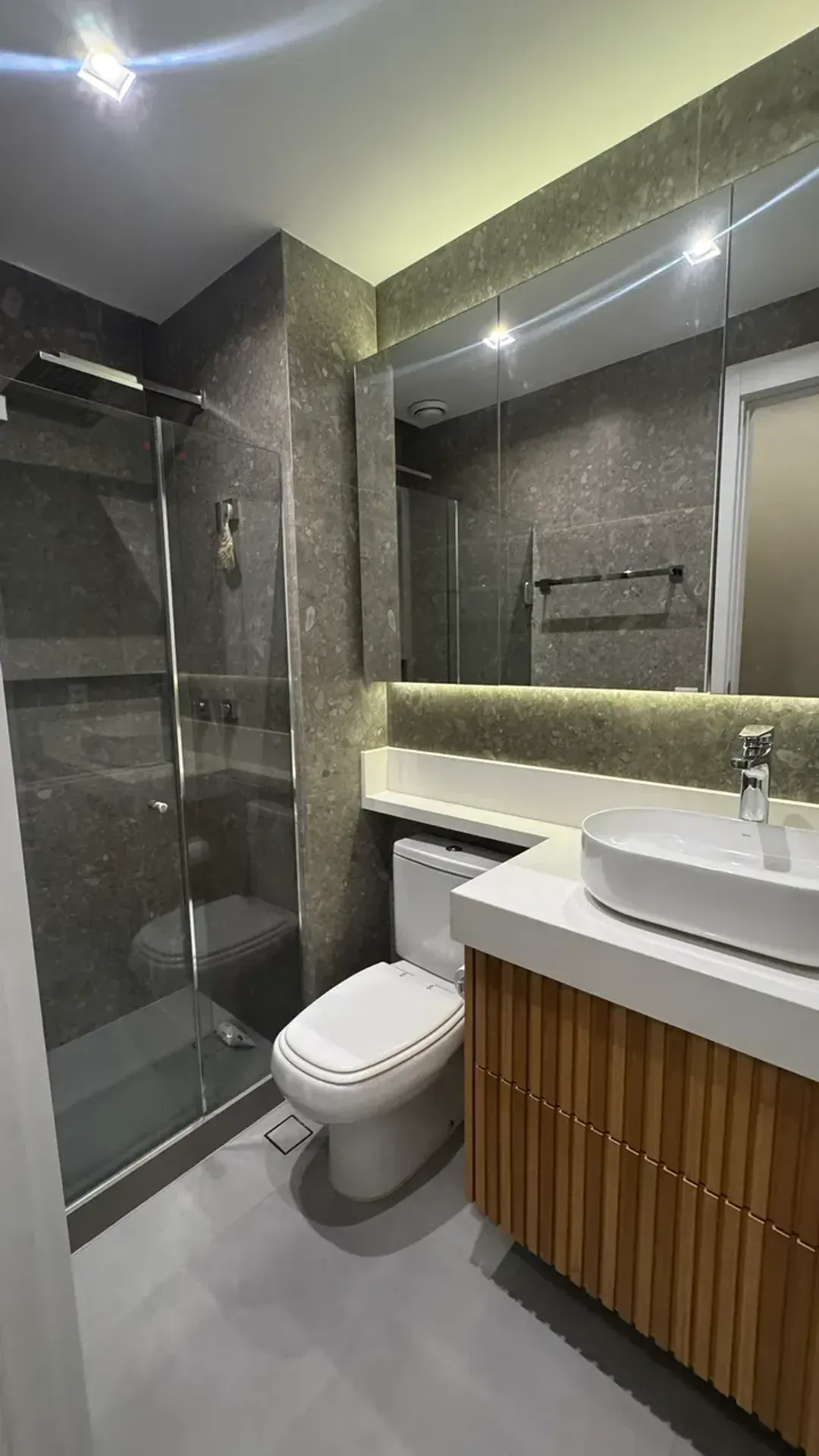 3 quartos e janelas do piso ao teto: apartamento de 100 m² — photo 22