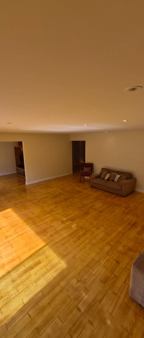 3-bedroom apartment with air conditioning and 185 m² — photo 7