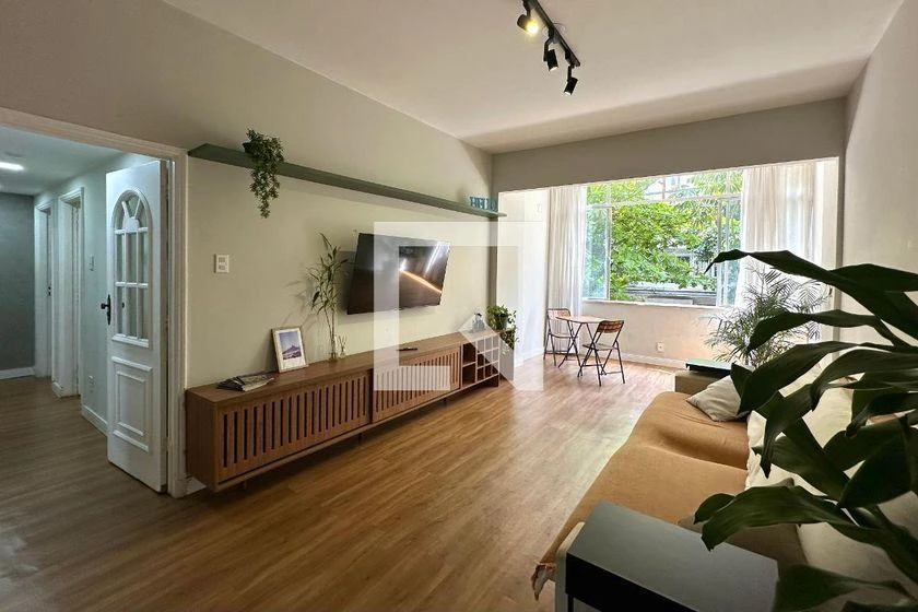 3-bedroom apartment with a walk-in closet in Rio de Janeiro — photo 5