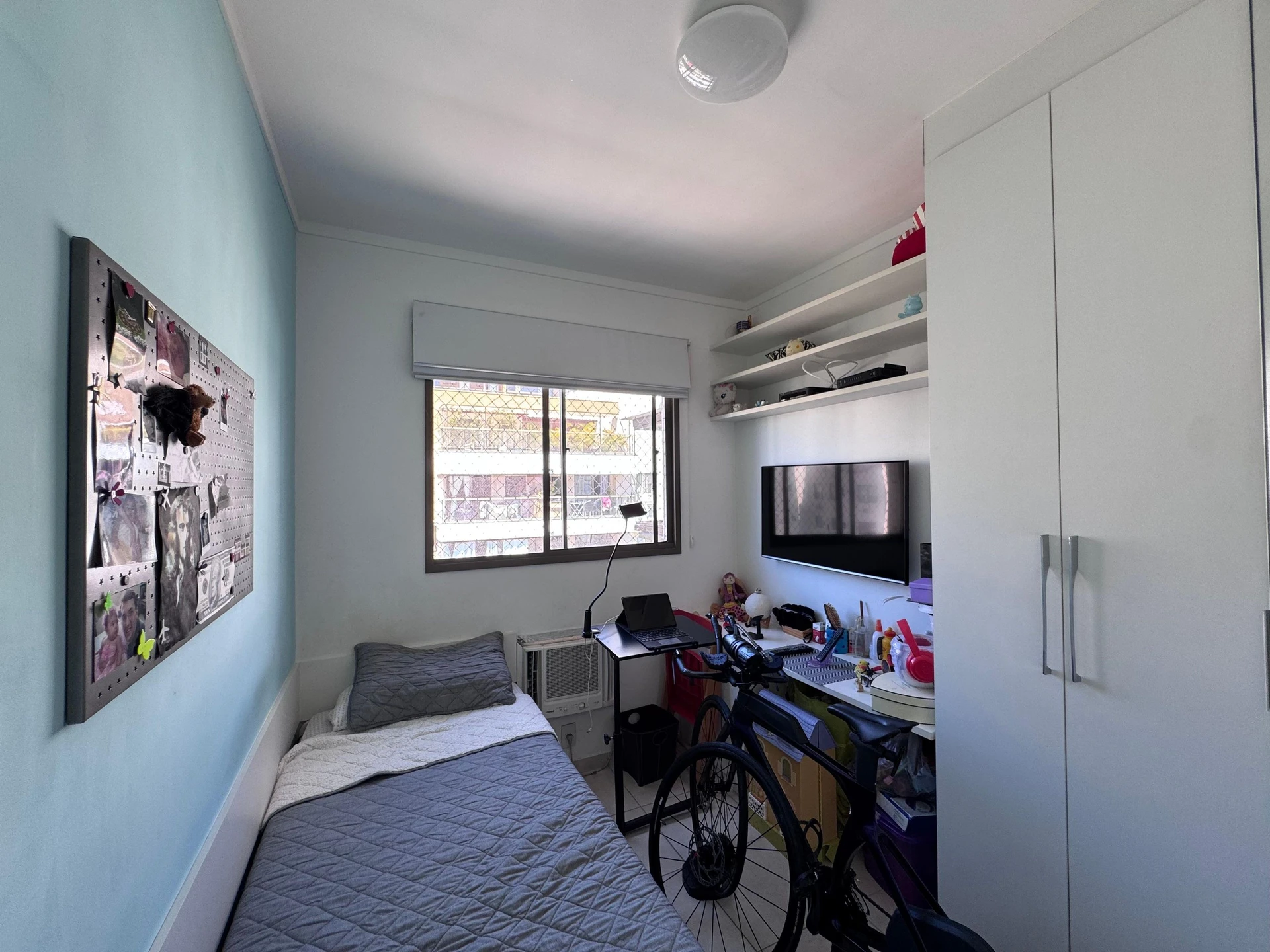 Apartamento mobiliado com 3 quartos e varanda e churrasqueira — photo 48