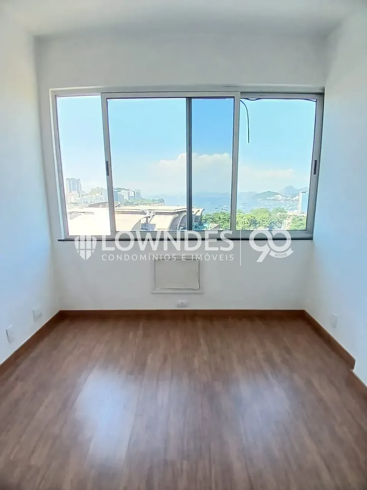 3-bedroom apartment with 1 bathroom and parking space — photo 20