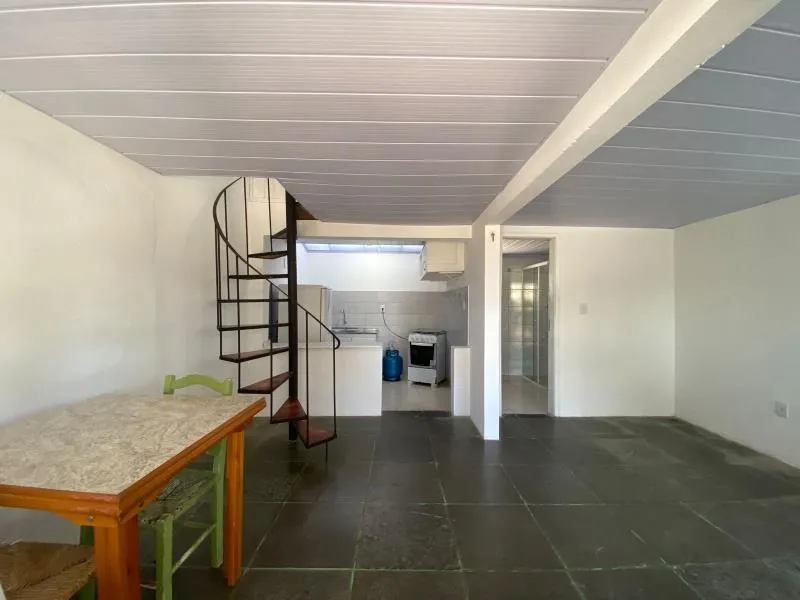 Apartamento mobiliado de 60 m² com 2 dormitórios e 1 banheiro — photo 7