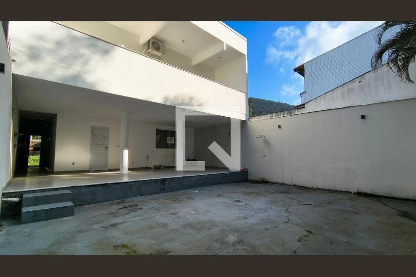 Casa em condomínio com 3 quartos e jardim privativo — photo 49