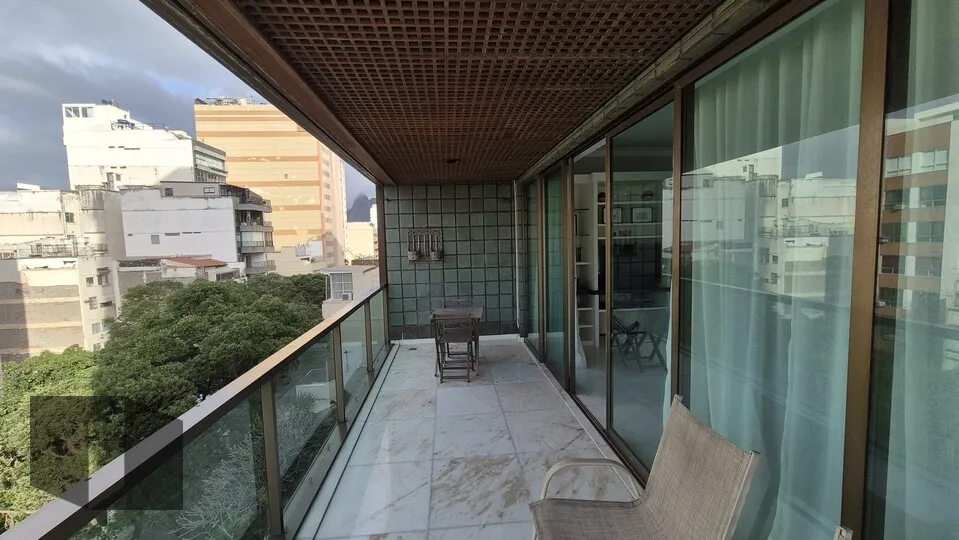 Unfurnished 2-bedroom, 2-bath apartment with parking — photo 14