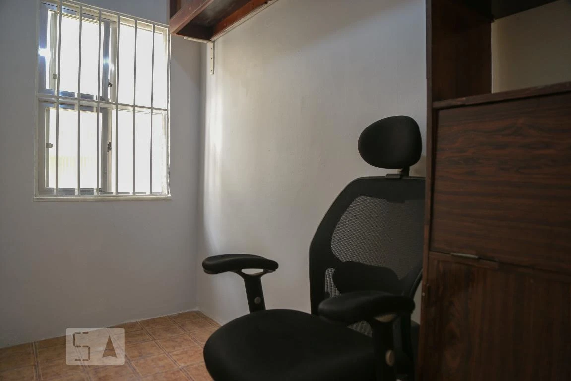 Casa com cozinha separada, 4 quartos e 3 banheiros — photo 6