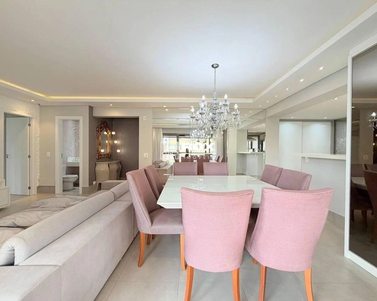 Мебльована квартира з 3 спальнями-сюїтами на 167 м² — photo 32