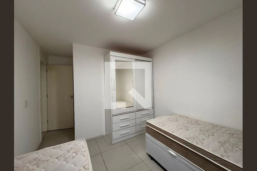 Mountain view in a 2-bedroom apartment, 69 m² — photo 12