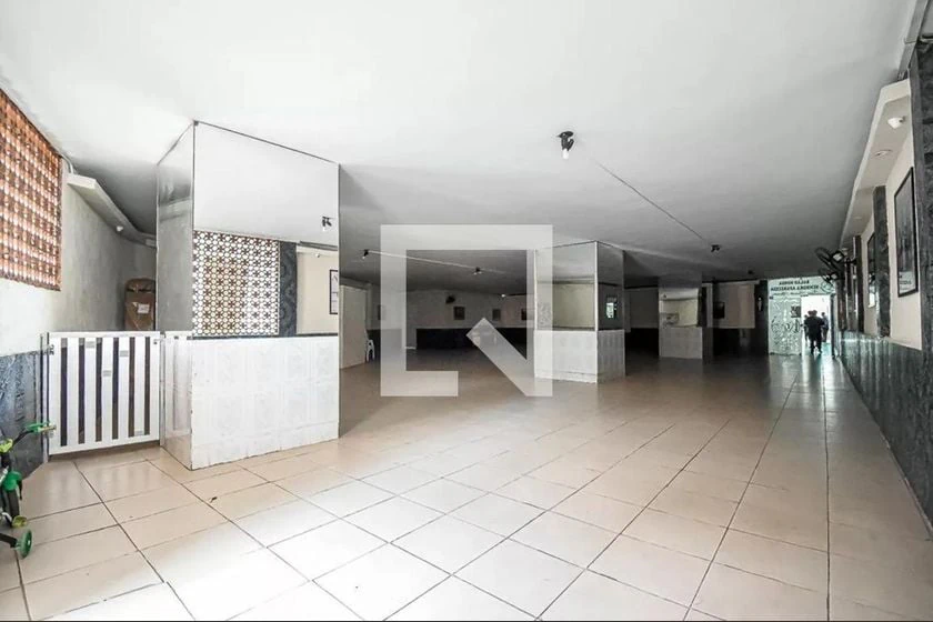 24 m² studio with 1 bedroom and glassed balcony — photo 20