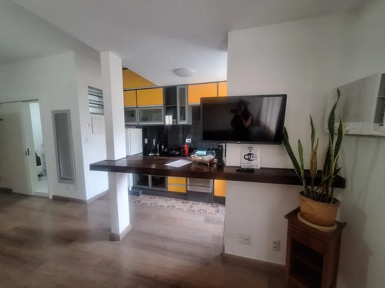 Furnished studio with 25 m², 1 bedroom and 1 bathroom — photo 19