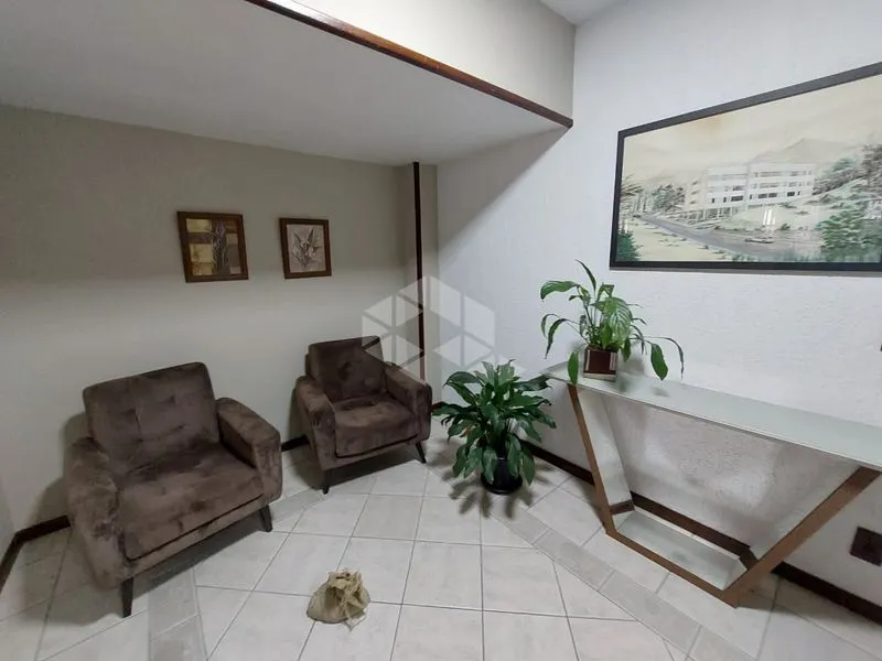 Квартира з 1 спальнею 51 м² з окремою кухнею — photo 17