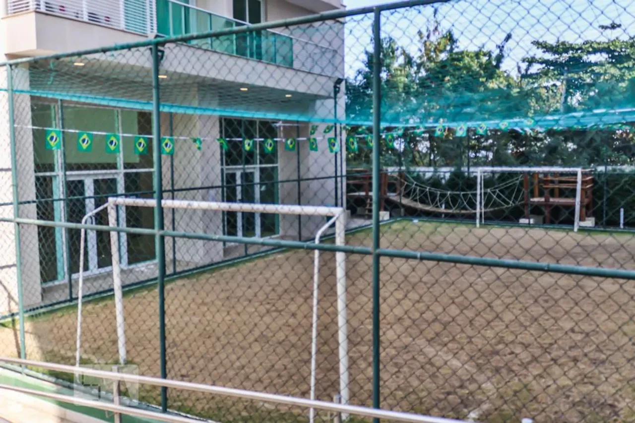 Furnished 93 m² apartment with 3 bedrooms and 1 parking — photo 43