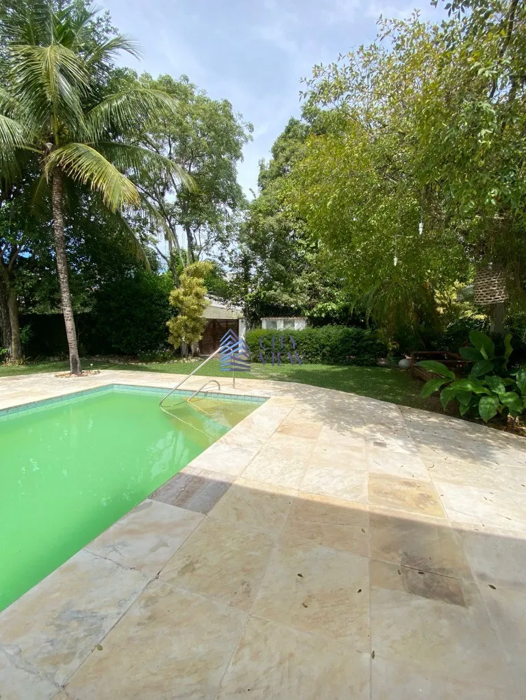 Unfurnished 4-bedroom house with 1000 m² — photo 37