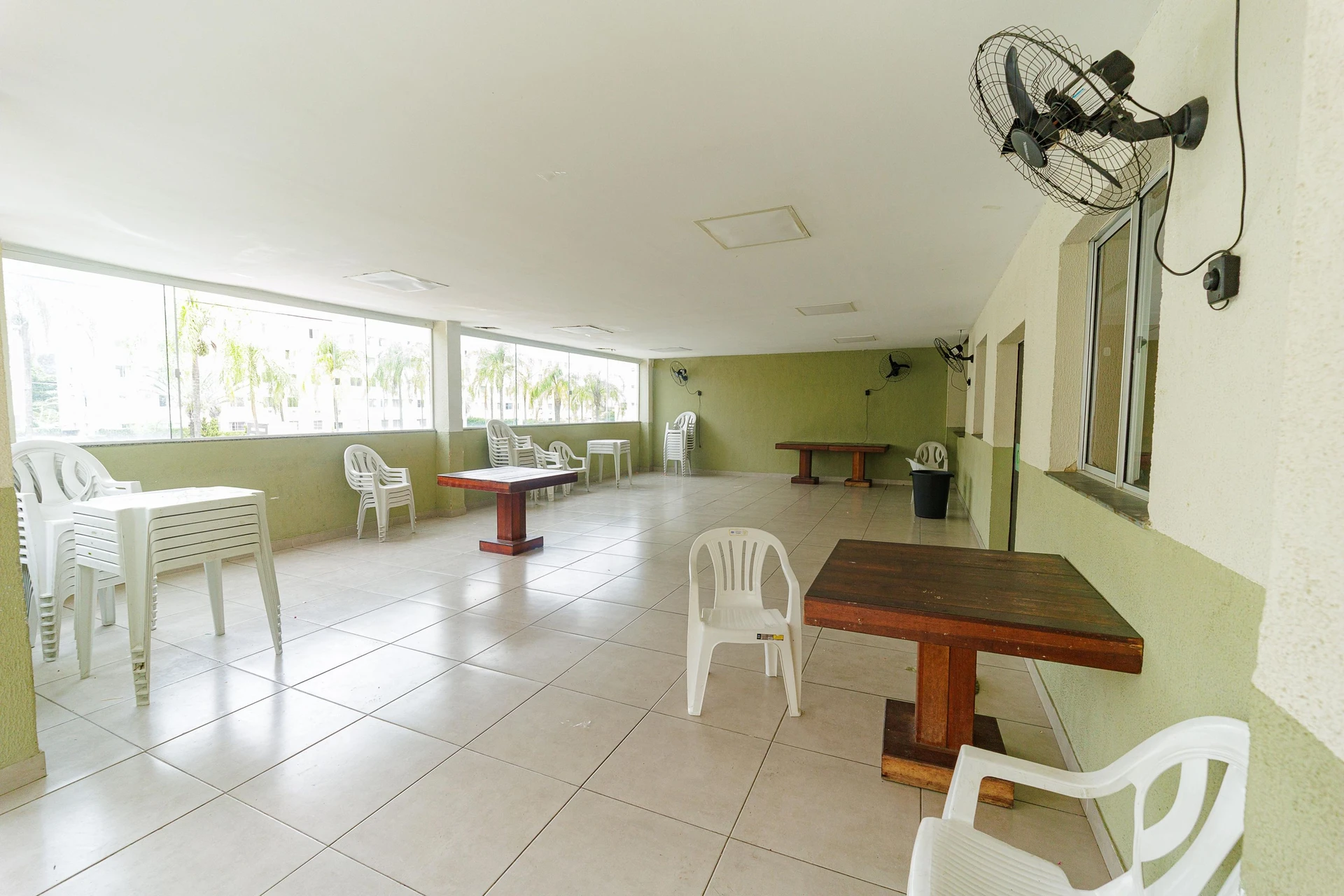 2-bedroom apartment in a building with a pool — photo 30