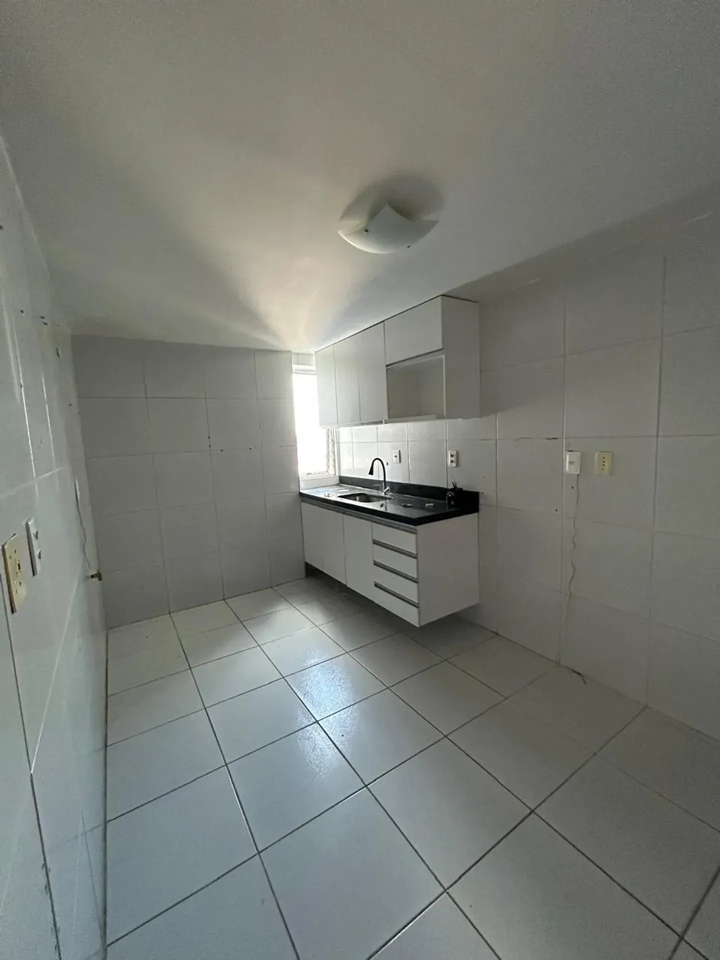 Вид на воду и 3 спальни: квартира 109 м² — photo 9