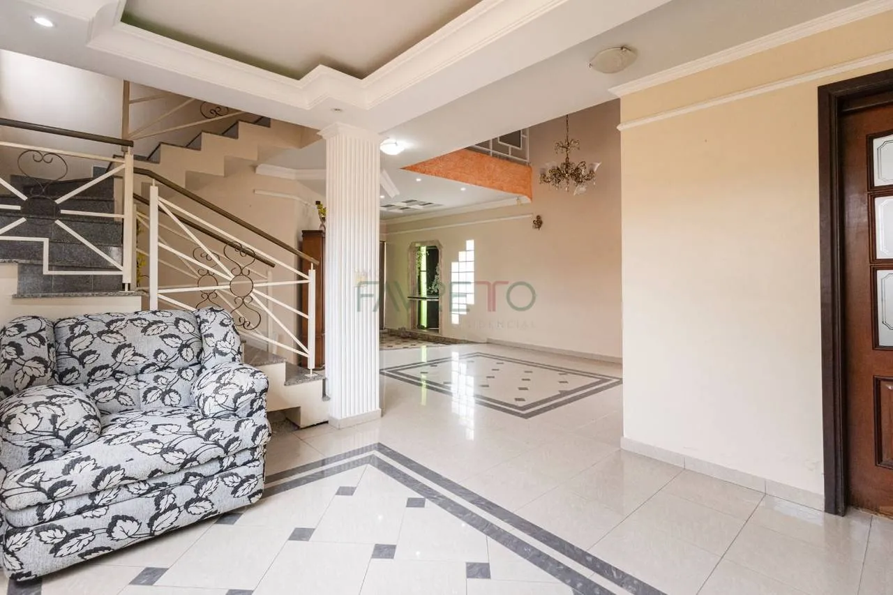 480 m² house with a bathtub and a garden — photo 27