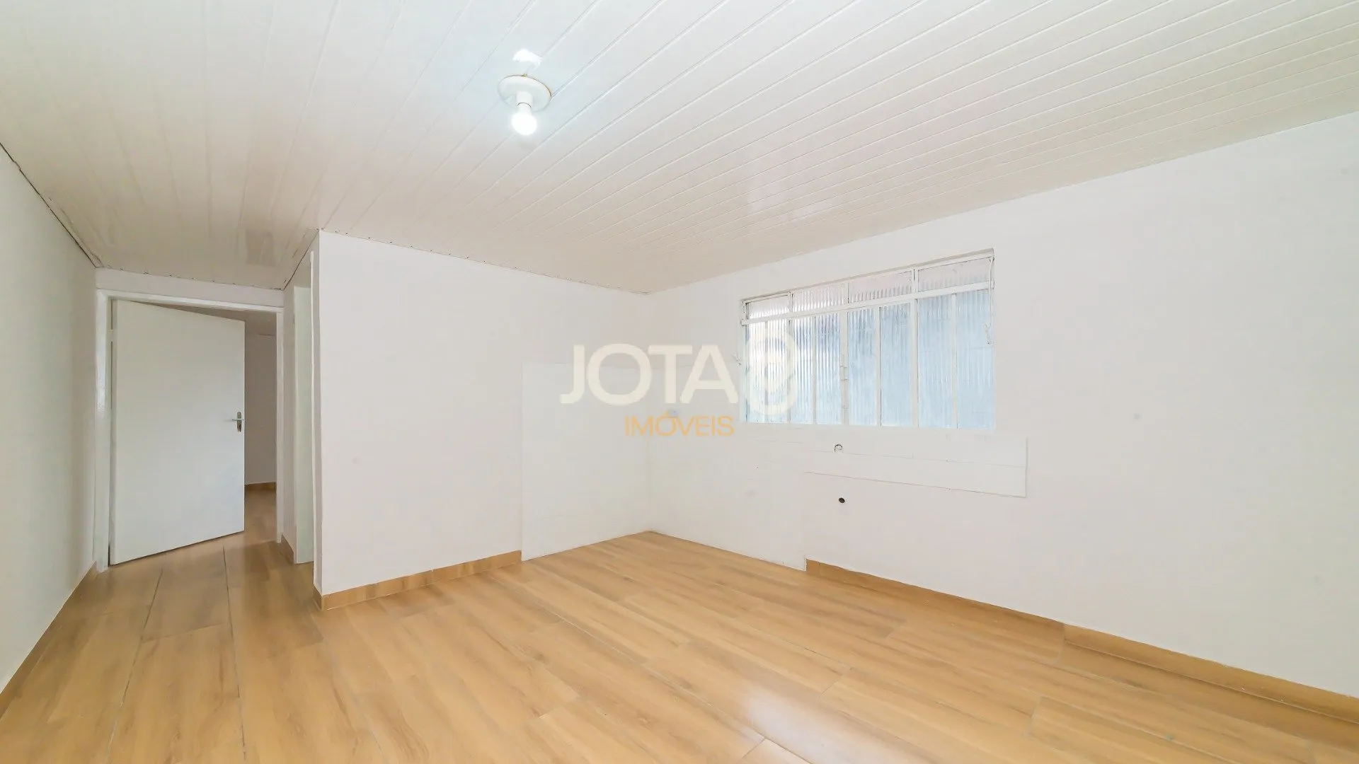 House, 160 m², with a grill on the balcony — photo 15