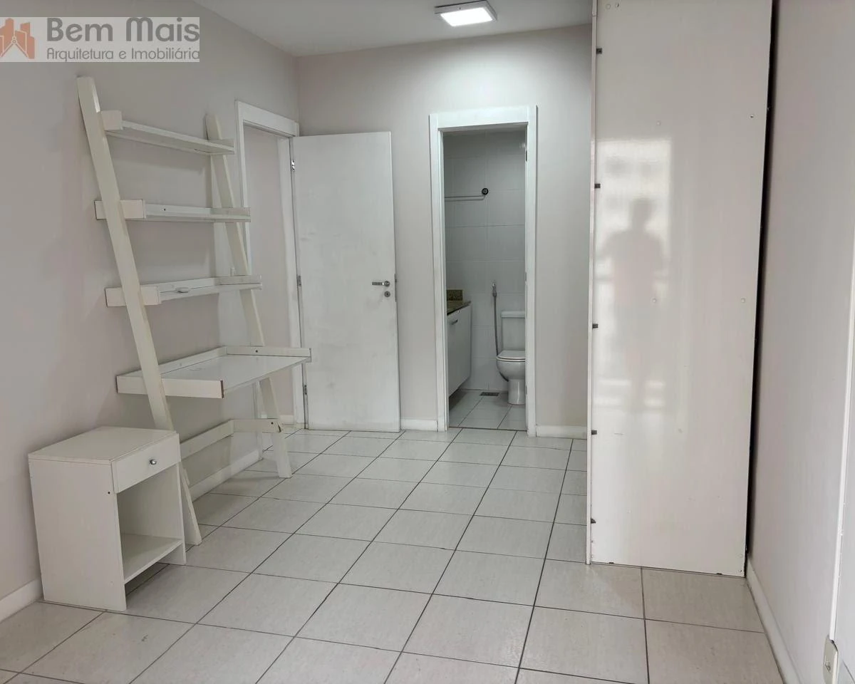 78 m² apartment with 2 bedrooms and a balcony — photo 11