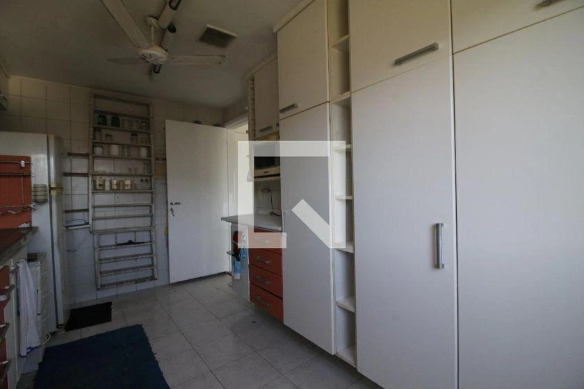 Квартира-котедж із 3 спальнями та 159 м² балконом — photo 47