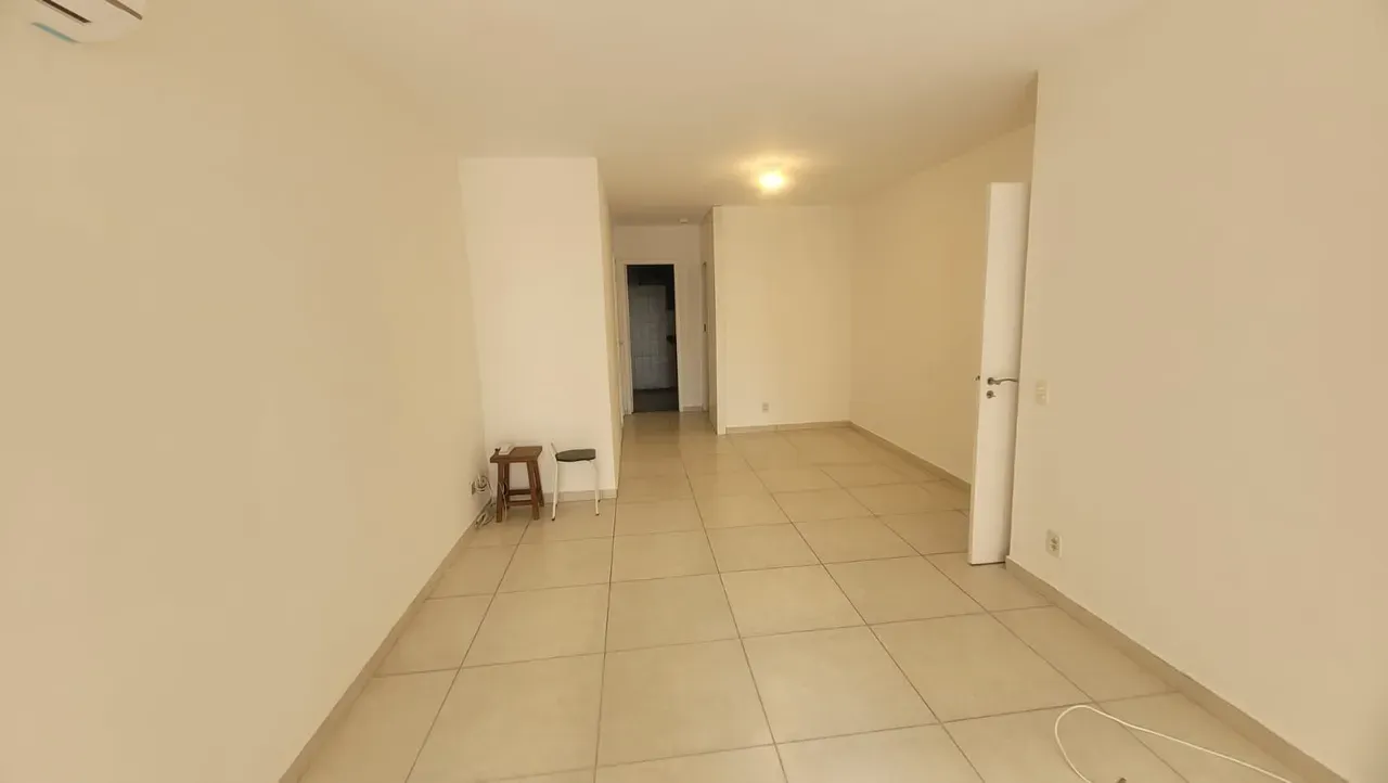 Park view in a 2-bedroom apartment, 105 m² — photo 3