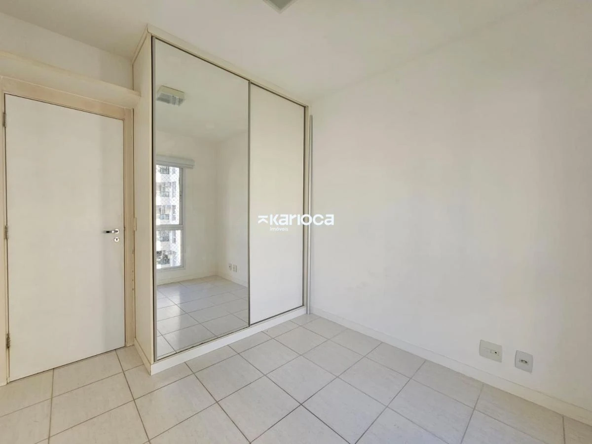 90 m² apartment with 3 bedrooms and built-in wardrobes — photo 7