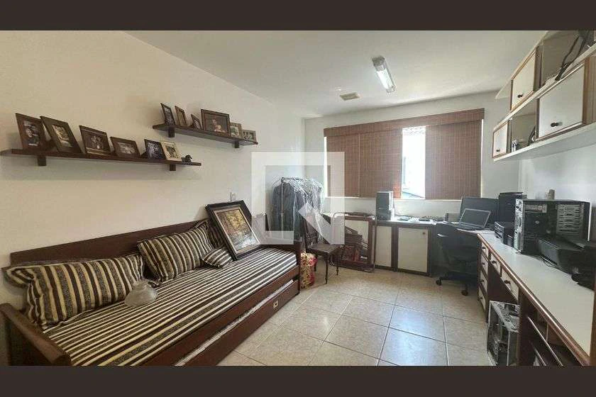 Condominium house with 5 en-suite bedrooms and pool — photo 4