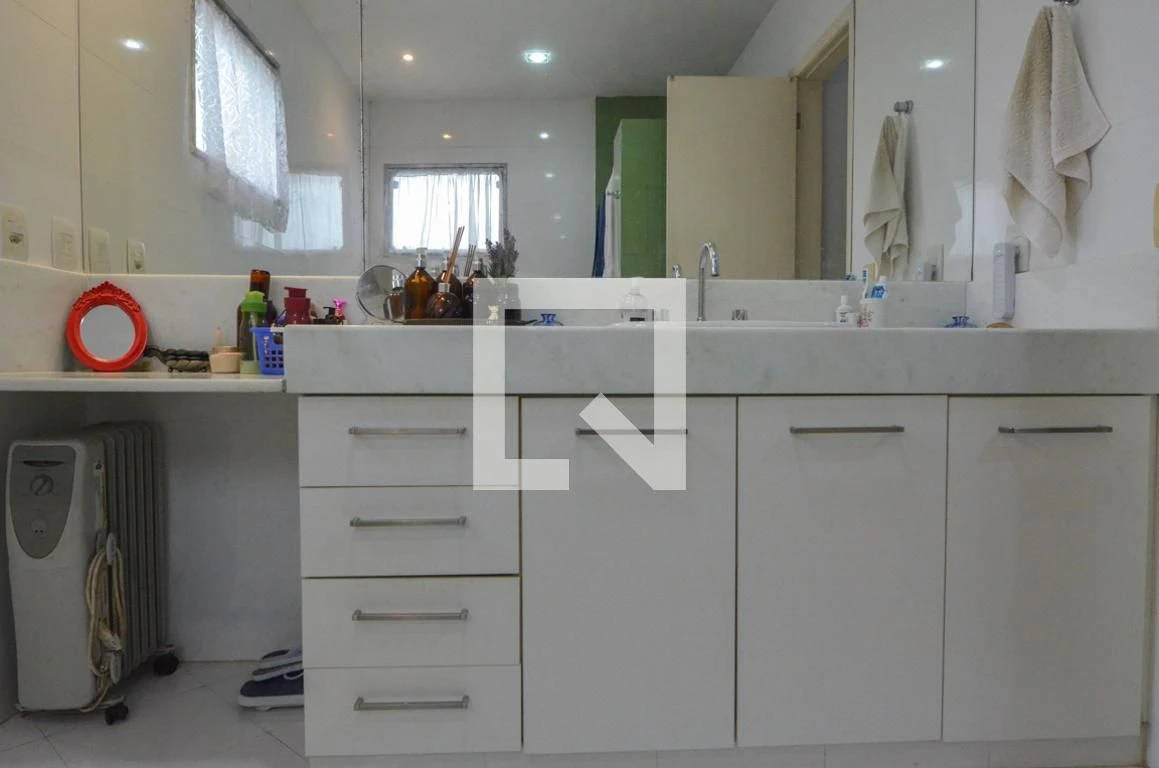 Casa com 4 quartos e jardim privativo — photo 50