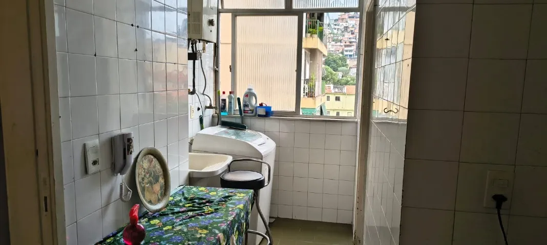 Furnished 2-bedroom apartment with 2 bathrooms — photo 9