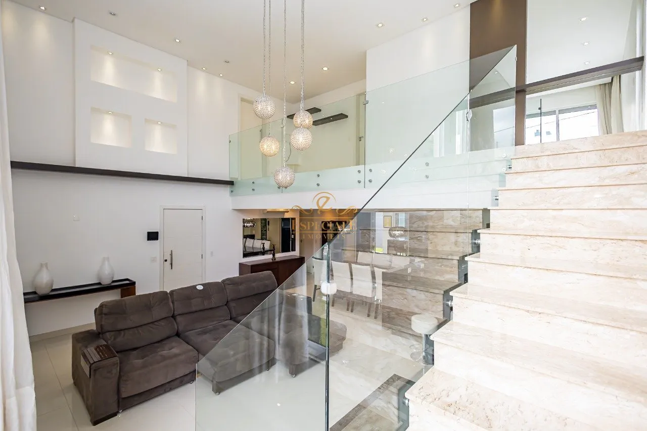 Condo house with 4 bedrooms and a private garden — photo 27