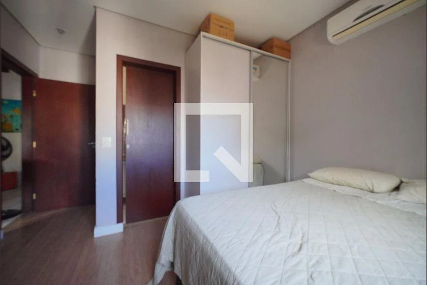 100 m² house with a washing machine and a home office — photo 14