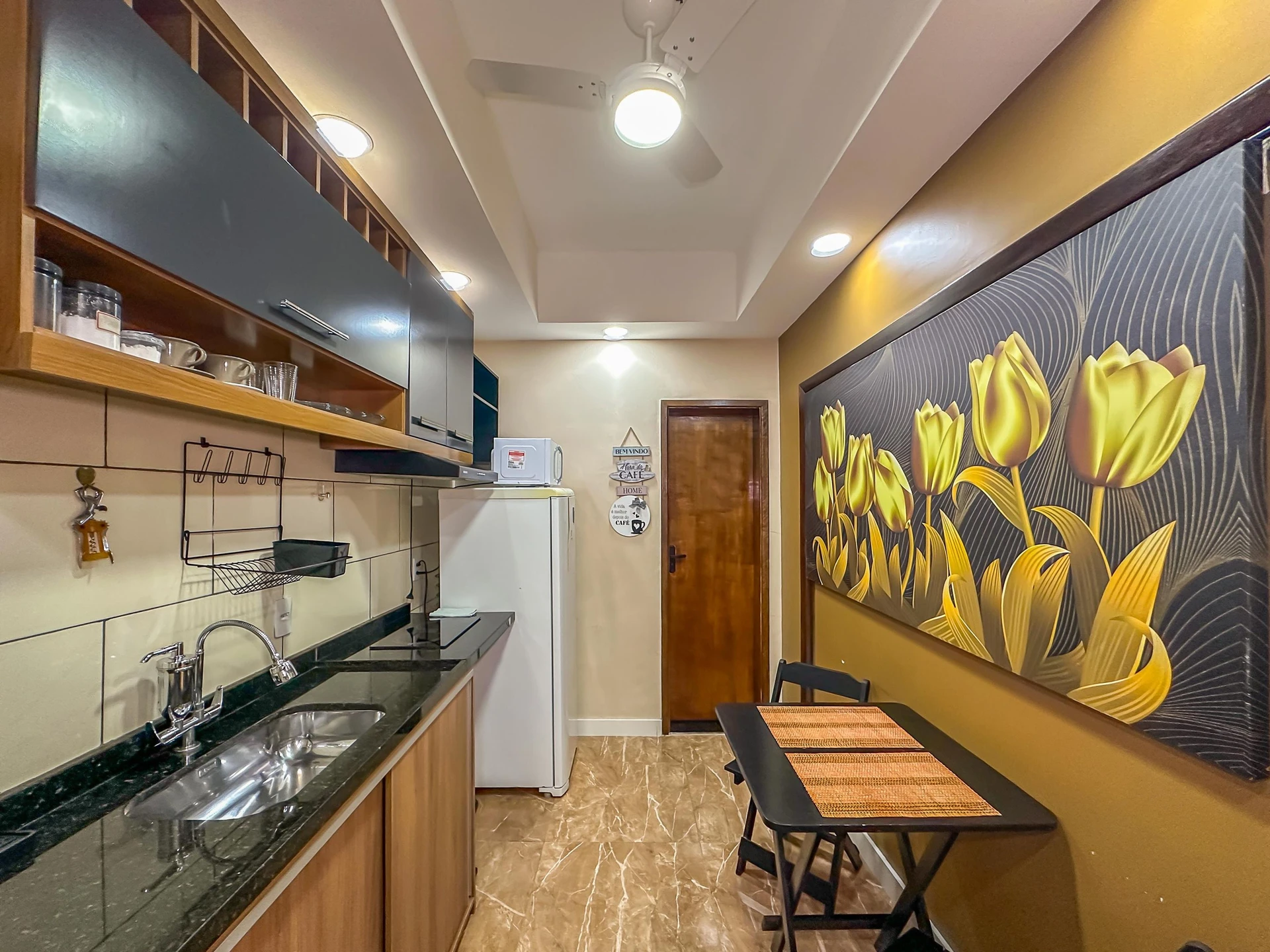 Home office in a one-bedroom apartment, 37 m² — photo 2