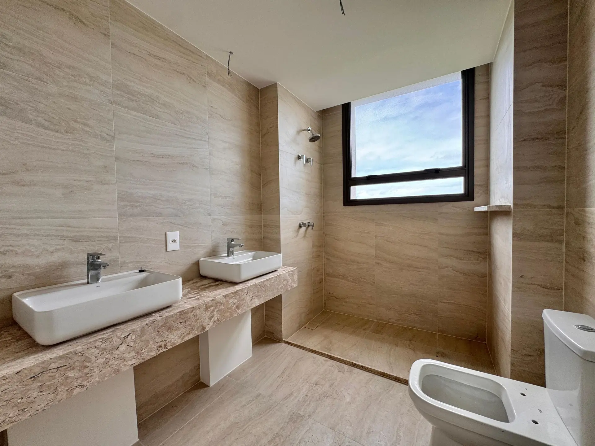 3-bedroom apartment with a home office — photo 56