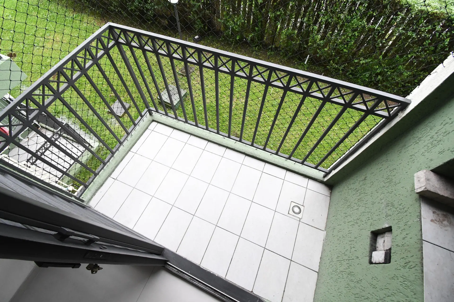 Apartment, 55 m², with a grill on the balcony — photo 6