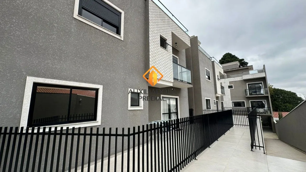 House with 3 bedrooms and a balcony — photo 44