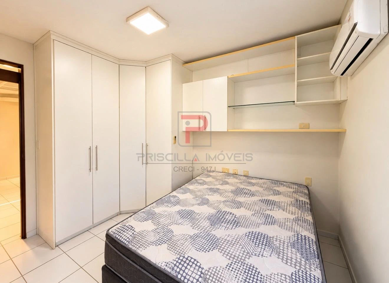 Furnished apartment, 115 m², with a washing machine — photo 18