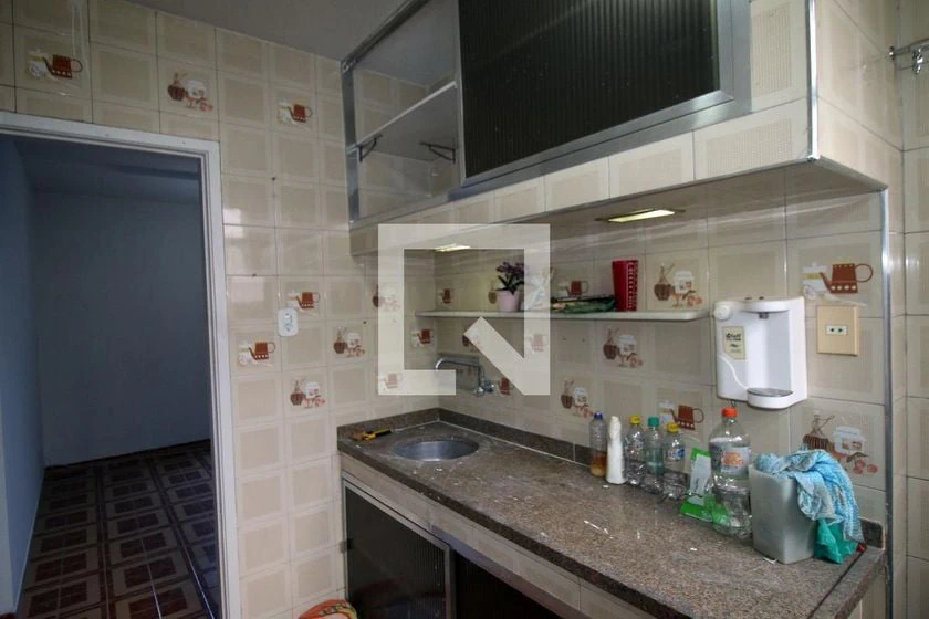 2-bedroom apartment in a building with a gym — photo 11