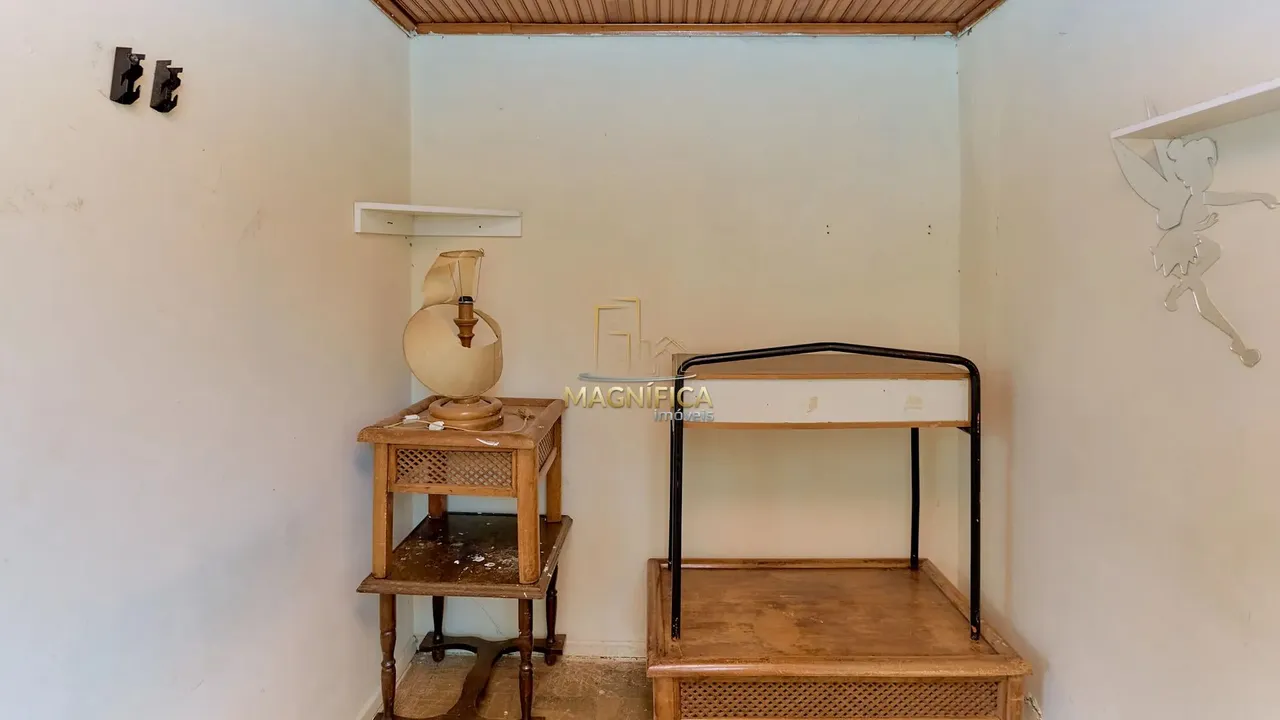 House with 3 bedrooms and a private BBQ area — photo 16
