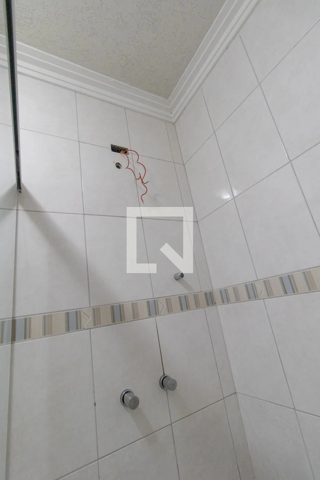 3-bedroom house with a private pool in Curitiba — photo 48