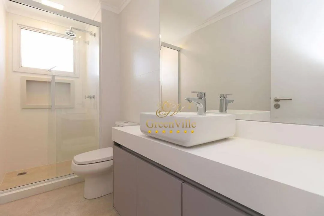 4-bedroom rental apartment with 297 m² and 3 parking spots — photo 24
