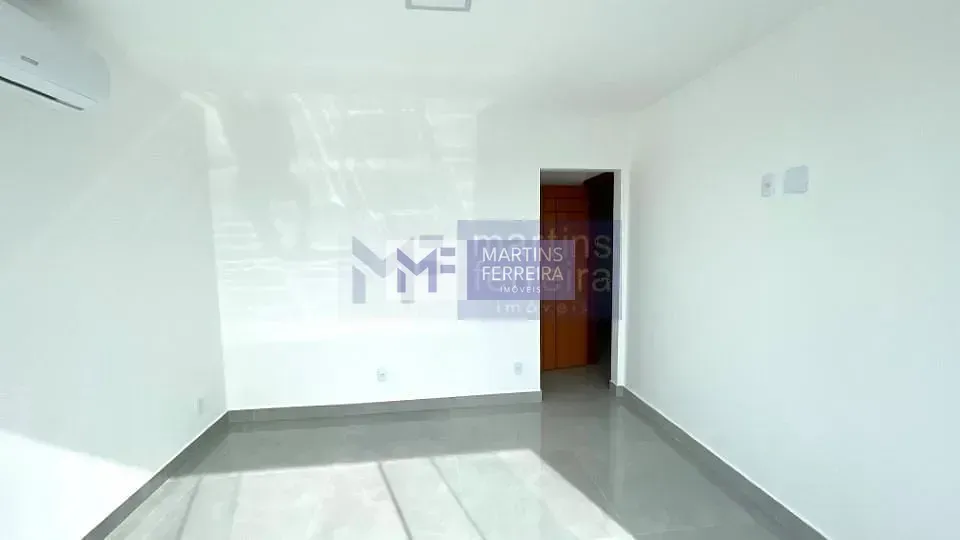 Rental house with 4 bedrooms and 285 m² — photo 8